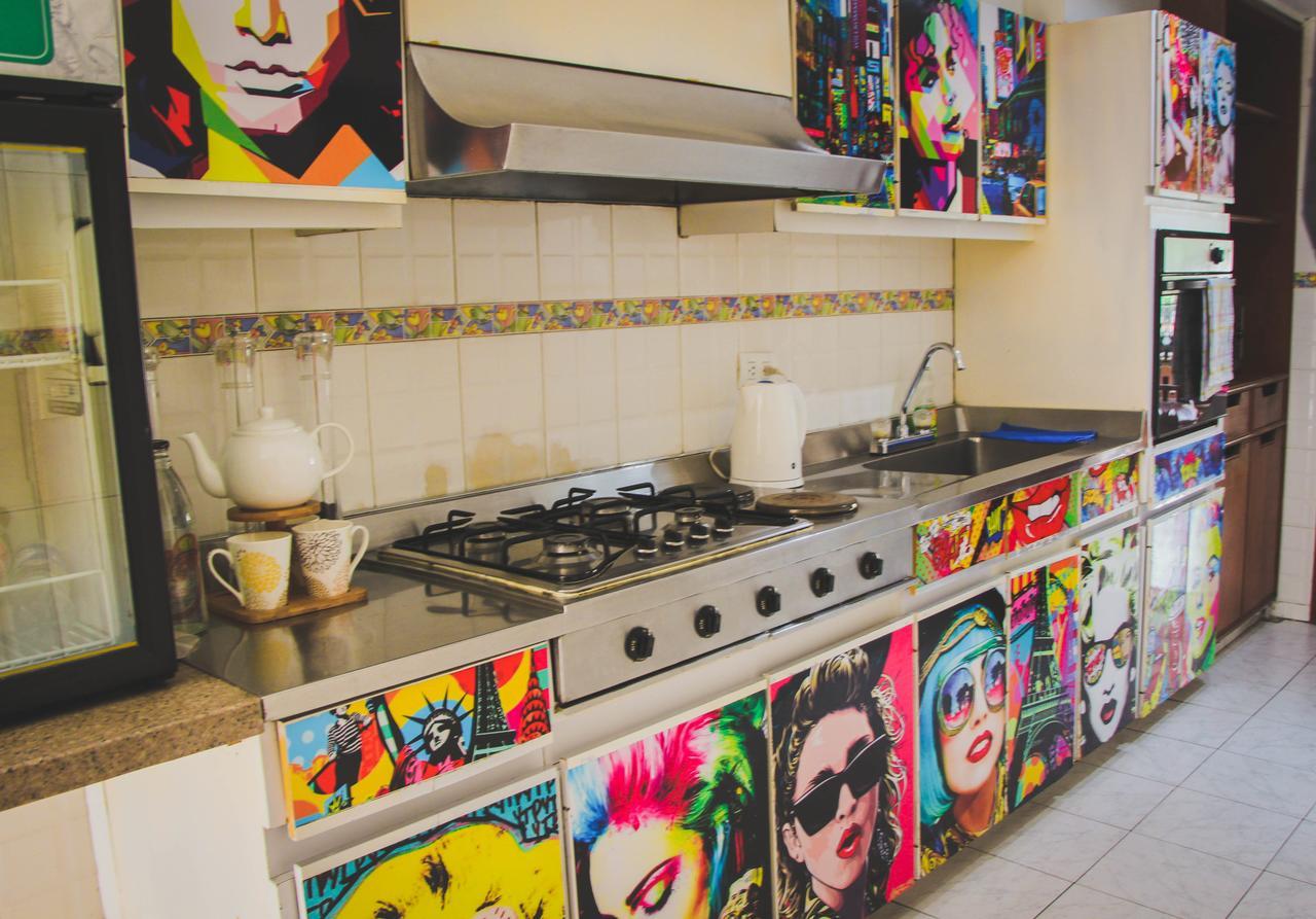 Auberge de jeunesse Ak 82 *